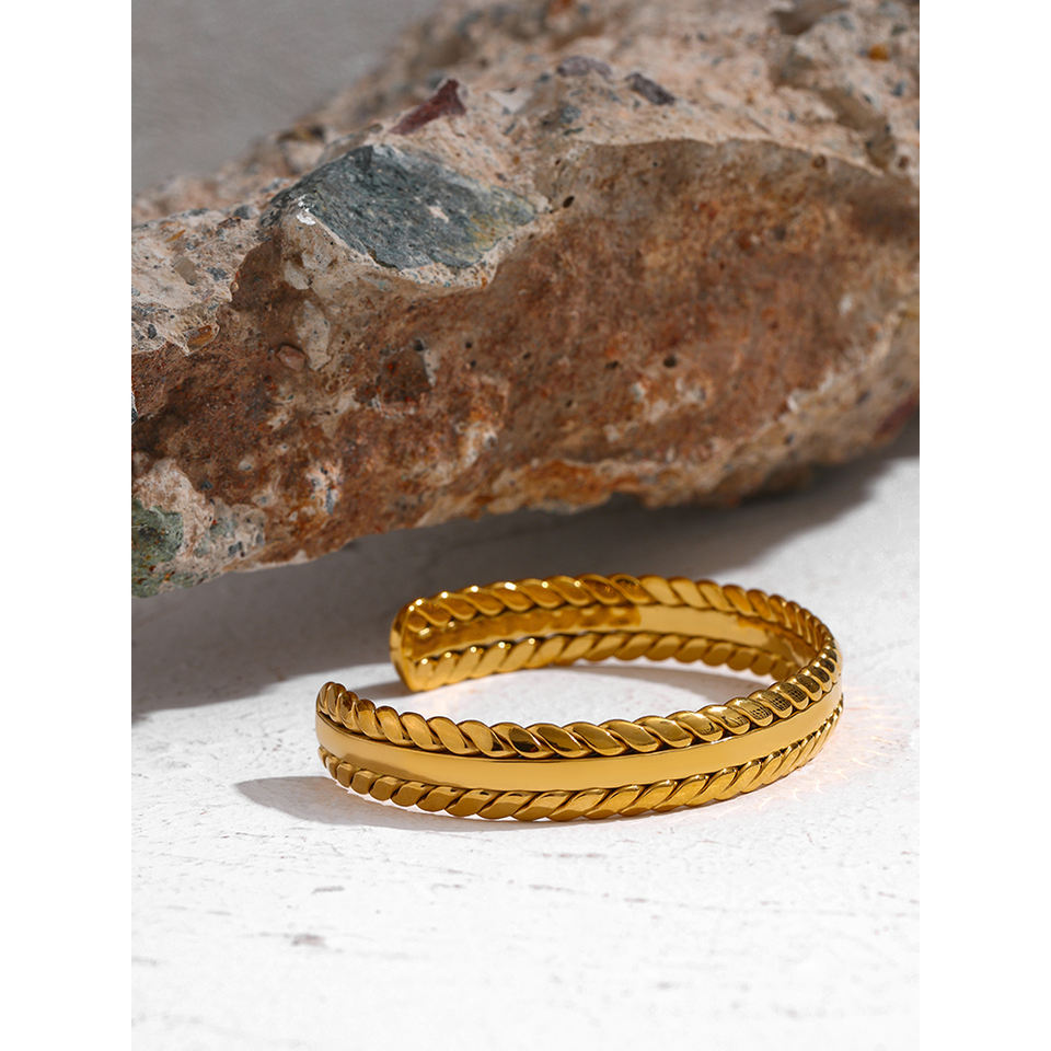 Laia Bracelet in 18K Gold Plating