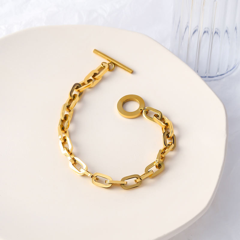 Nayla Link Chain Bracelet in 18K Gold Plating